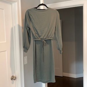 H&M sweater dress - maternity friendly